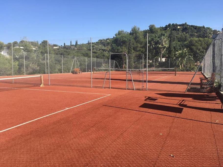 10 A 12 Pers Famille Amateurs Randonnee Boulouris Panorama Saint Raphael Tennis Piscine Partage Экстерьер фото