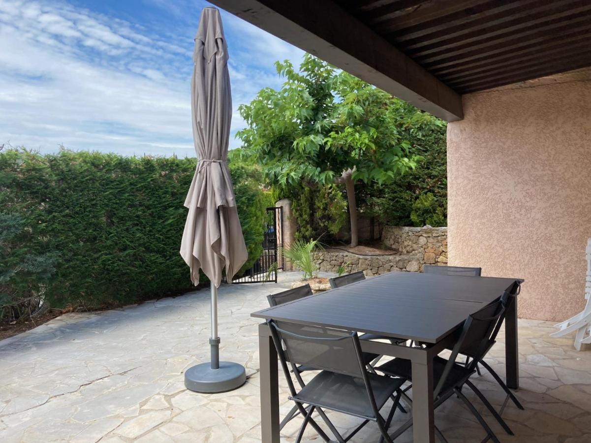10 A 12 Pers Famille Amateurs Randonnee Boulouris Panorama Saint Raphael Tennis Piscine Partage Экстерьер фото